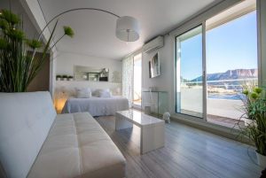 Hotel de La Plage – Mahogany