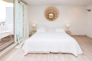 Hotel de La Plage – Mahogany