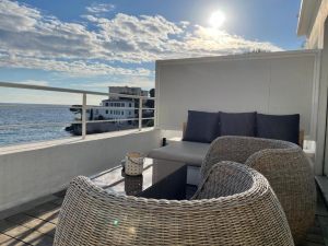 Hotel de La Plage – Mahogany