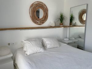 Hotel de La Plage – Mahogany